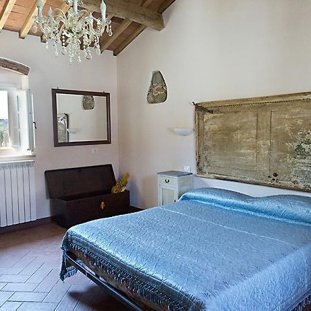 Agriturismo L'Isola Crespina Екстер'єр фото
